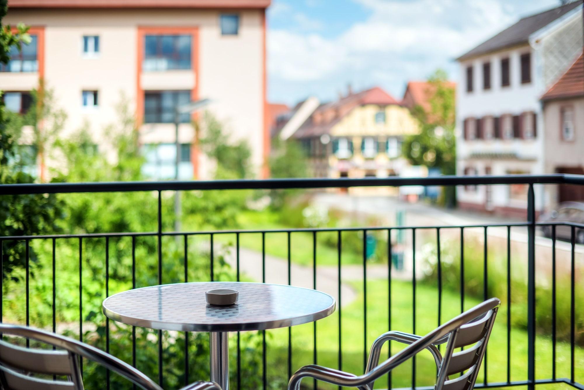 Comfort Aparthotel Mutzig Portes D'Alsace Buitenkant foto
