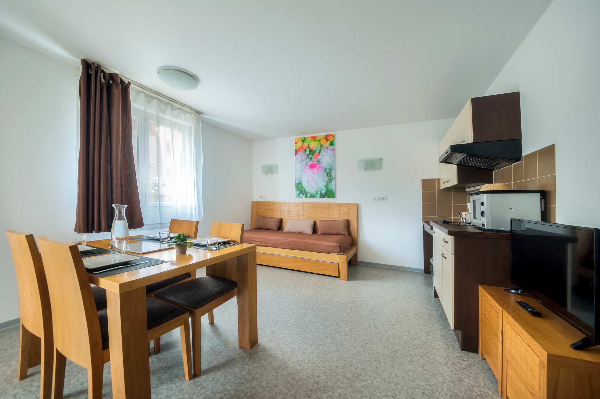 Comfort Aparthotel Mutzig Portes D'Alsace Buitenkant foto