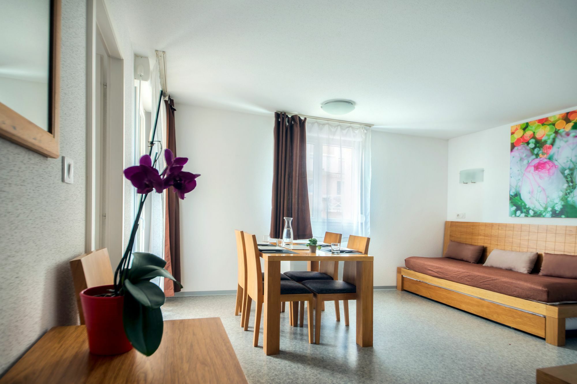 Comfort Aparthotel Mutzig Portes D'Alsace Buitenkant foto